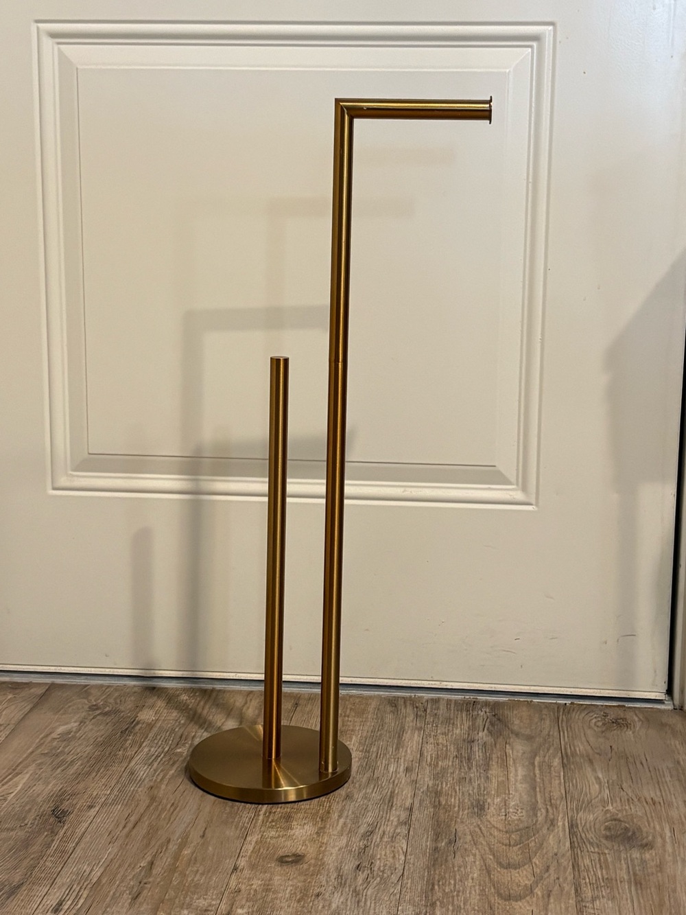 Linden Toilet Paper Holder